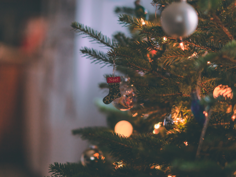 christmas tree become commercialized
