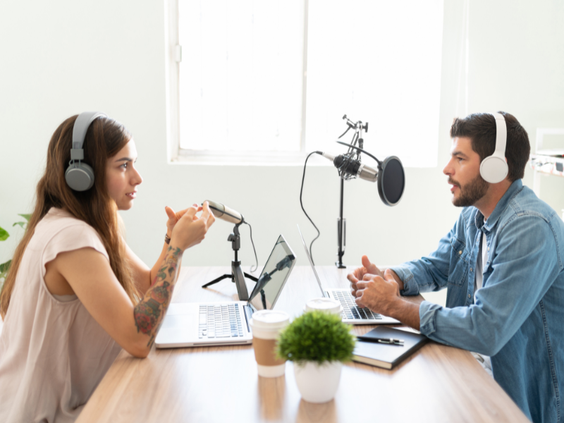 how to make money on spotify