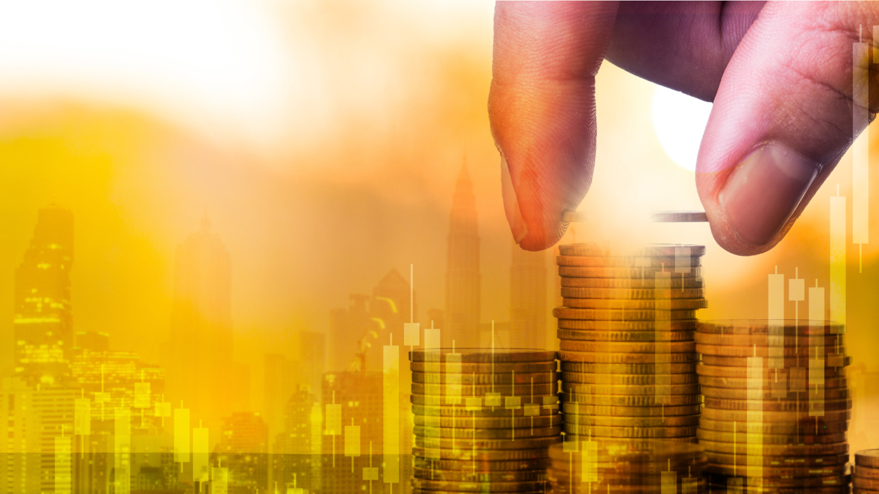 difference between bookkeeping and accounting