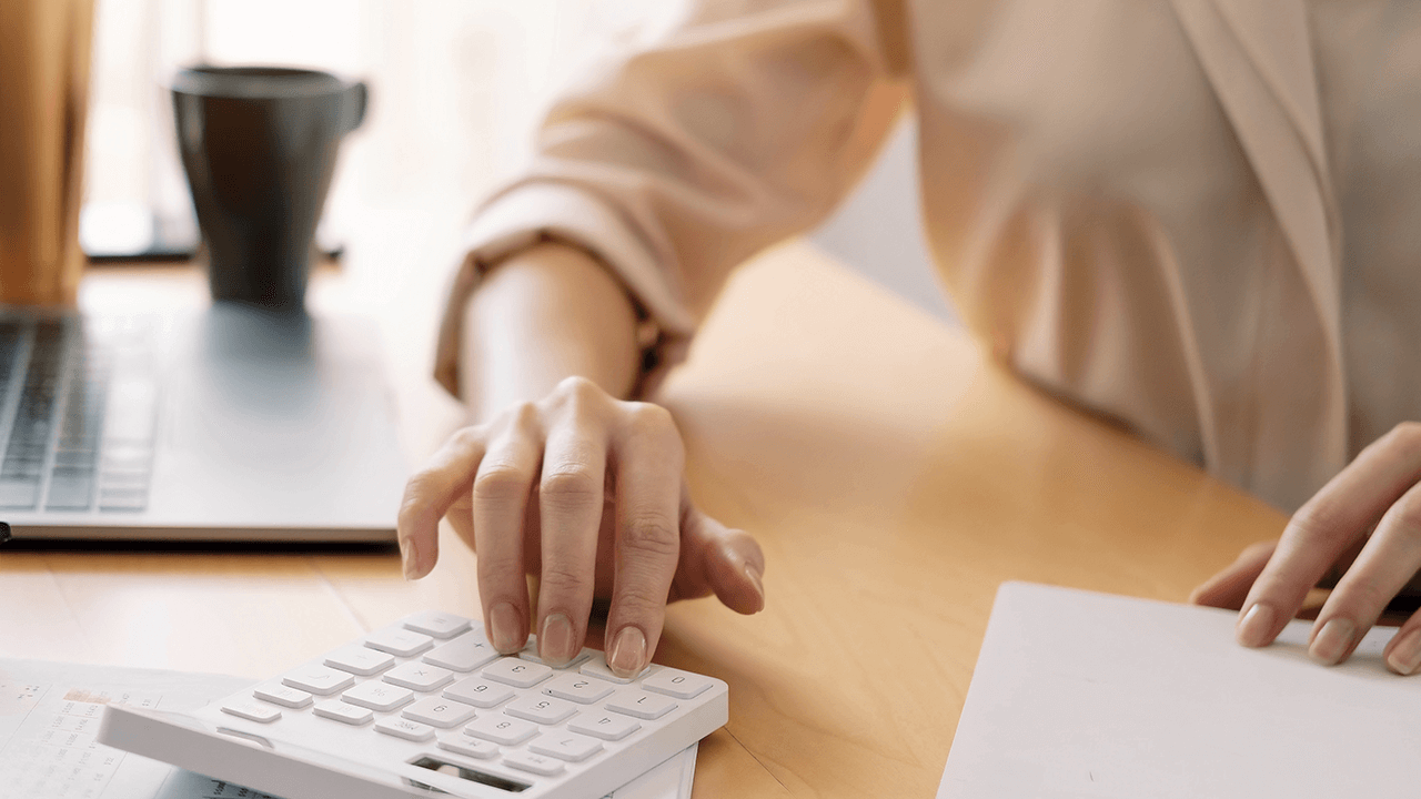How to Hire a Bookkeeper