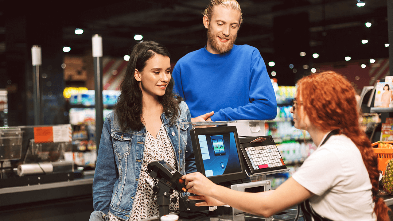 how to hire a cashier