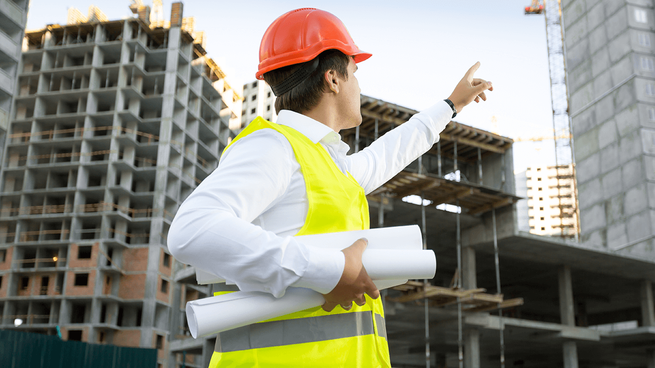 how to hire a construction manager