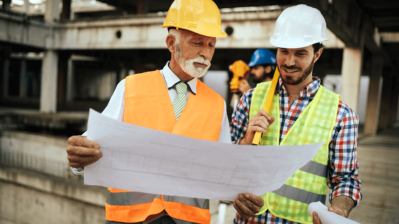 how to hire a construction manager