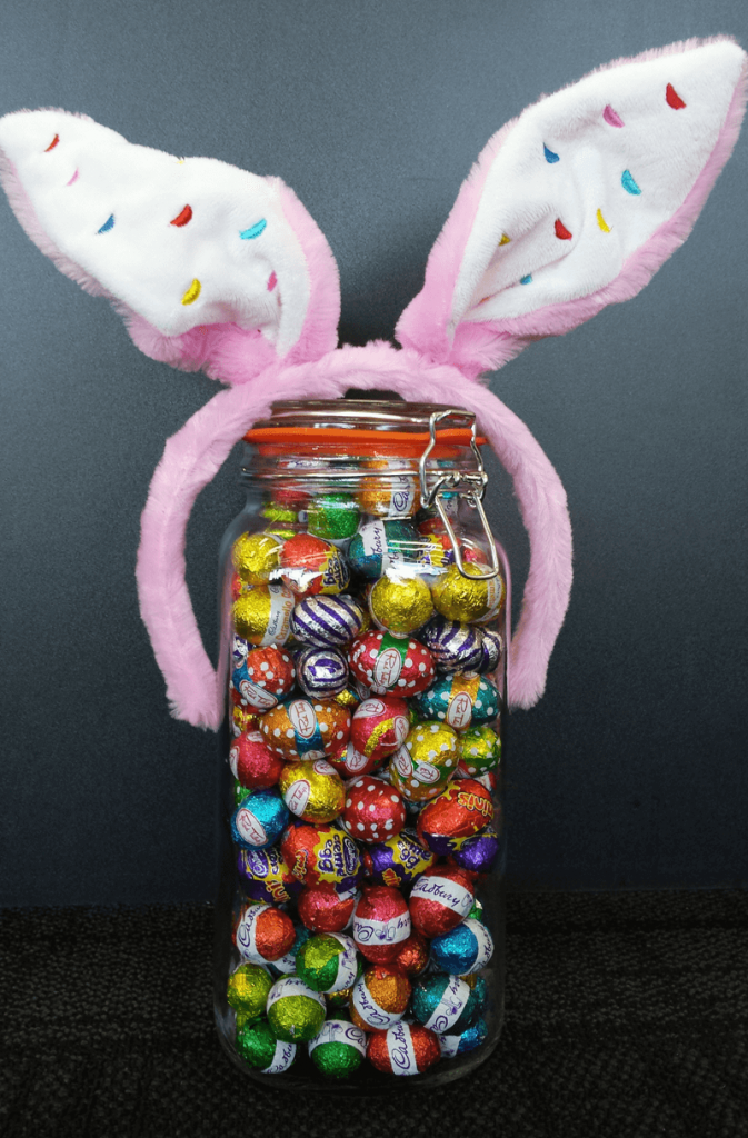 20 Fun Examples of Non-Traditional Easter Promotions - Count the Eggs Contest from Speller International