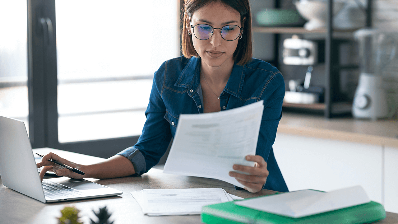 how to hire a data entry clerk